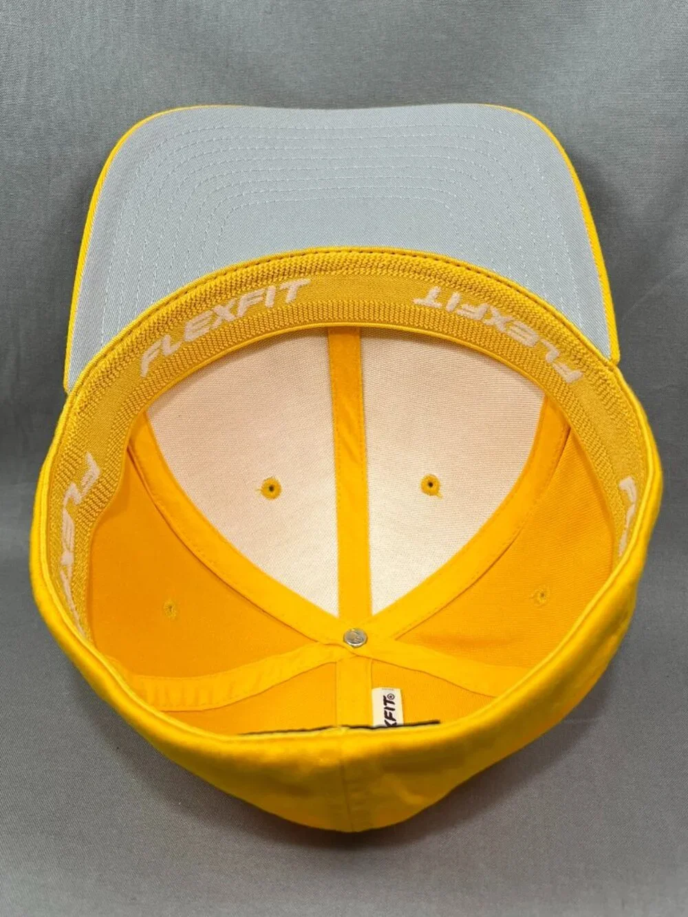 Boston Bruins Yupoong Flexfit S/M Hat Yellow Gold Stretch Hockey Retro B Mens